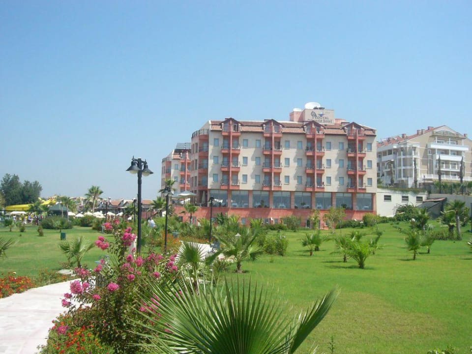 Hotel von der Snackbar aus Royal Atlantis Beach Hotel