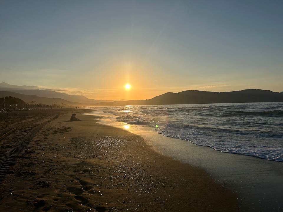 Strand HARPIN Happy Days Beach Hotel