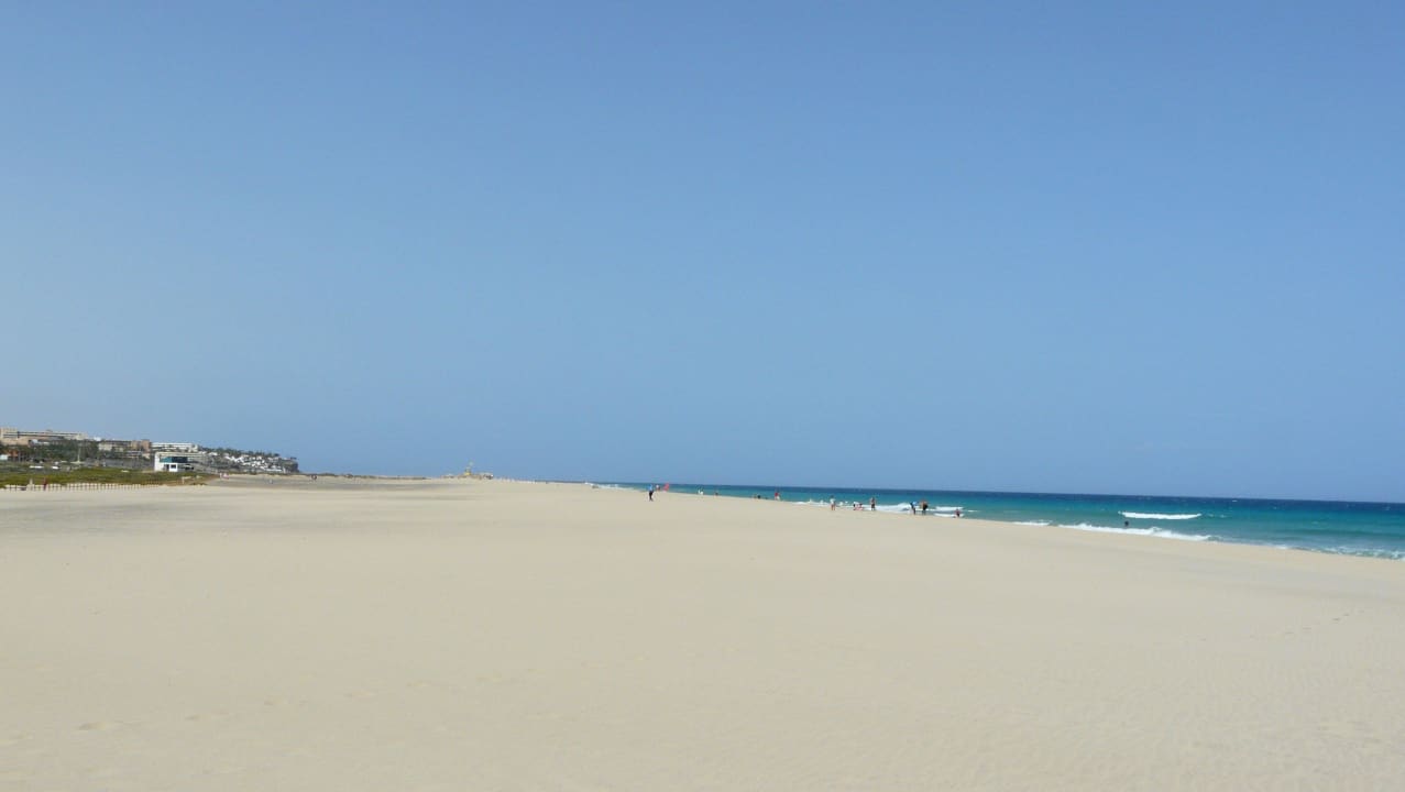 Toller breiter sauberer Strand MUR Hotel Faro Jandia & Spa Fuerteventura