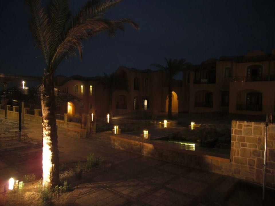Nachtansicht Radisson Blu Resort, El Quseir