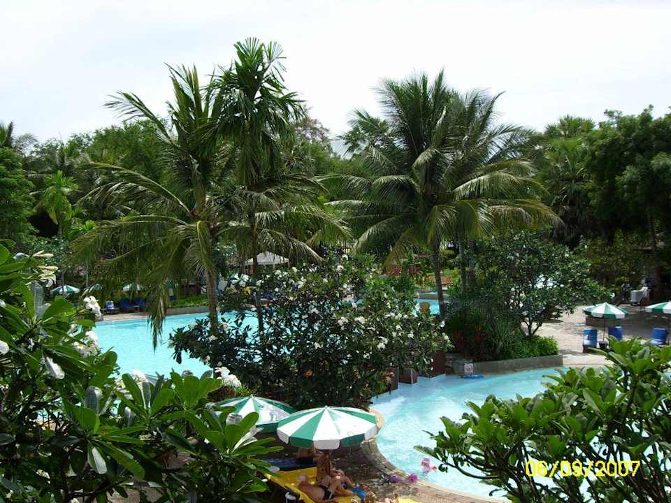 Pool The Regent Cha Am Beach Resort