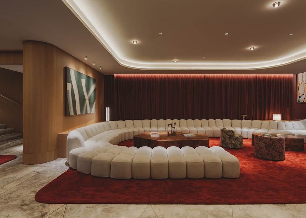 Lobby Gallery  Hotel