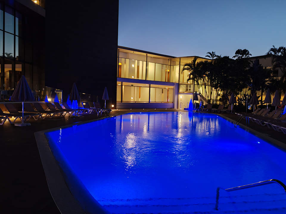 Pool R2 Bahía Playa Design Hotel & Spa - Adults Only