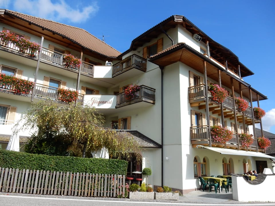 Außenansicht Hotel Jörgenwirt