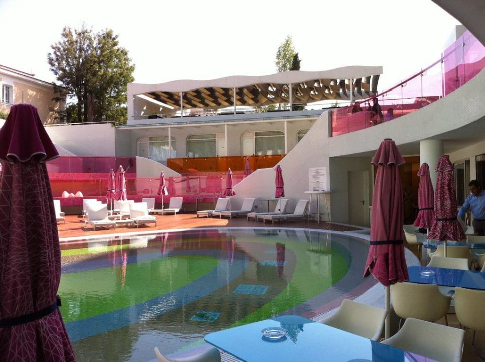 Pool/ Restaurant Hotel Semiramis