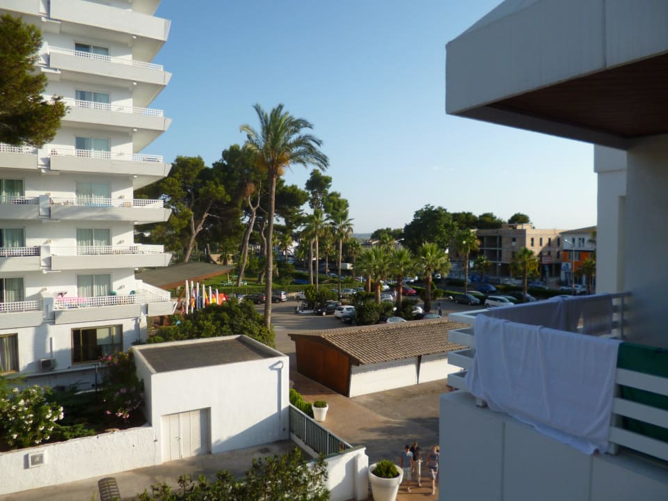 Blick Richtung Straße Playa Esperanza Resort