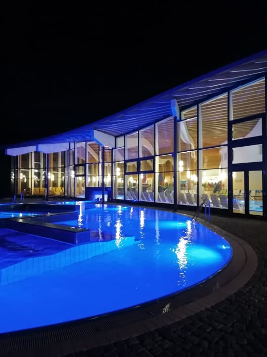 Pool Sole Felsen Hotel