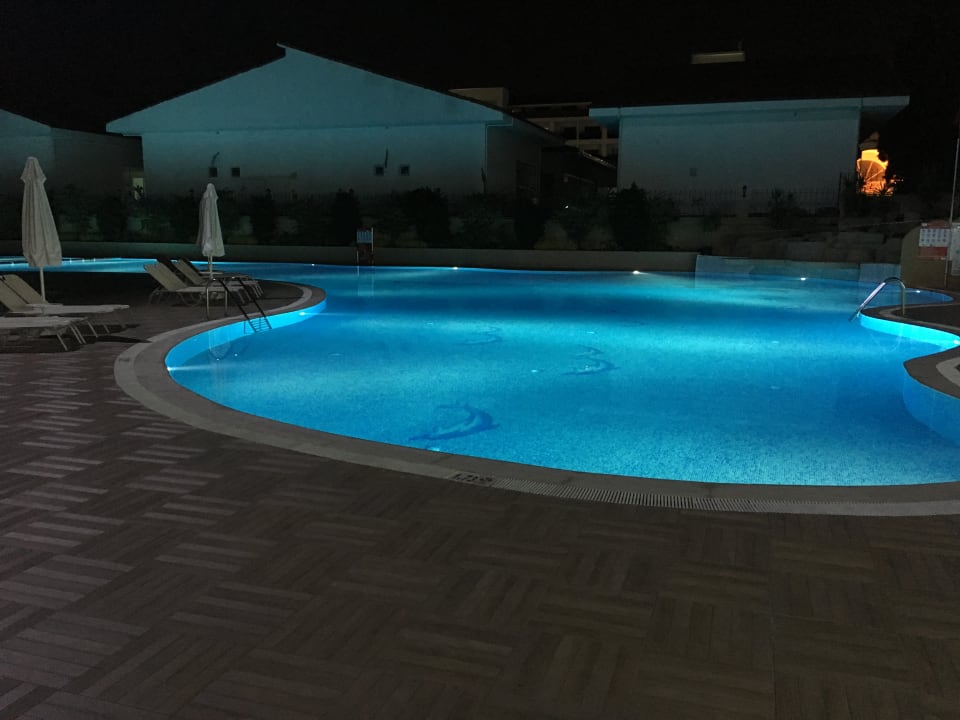 Pool Grand Seker Hotel