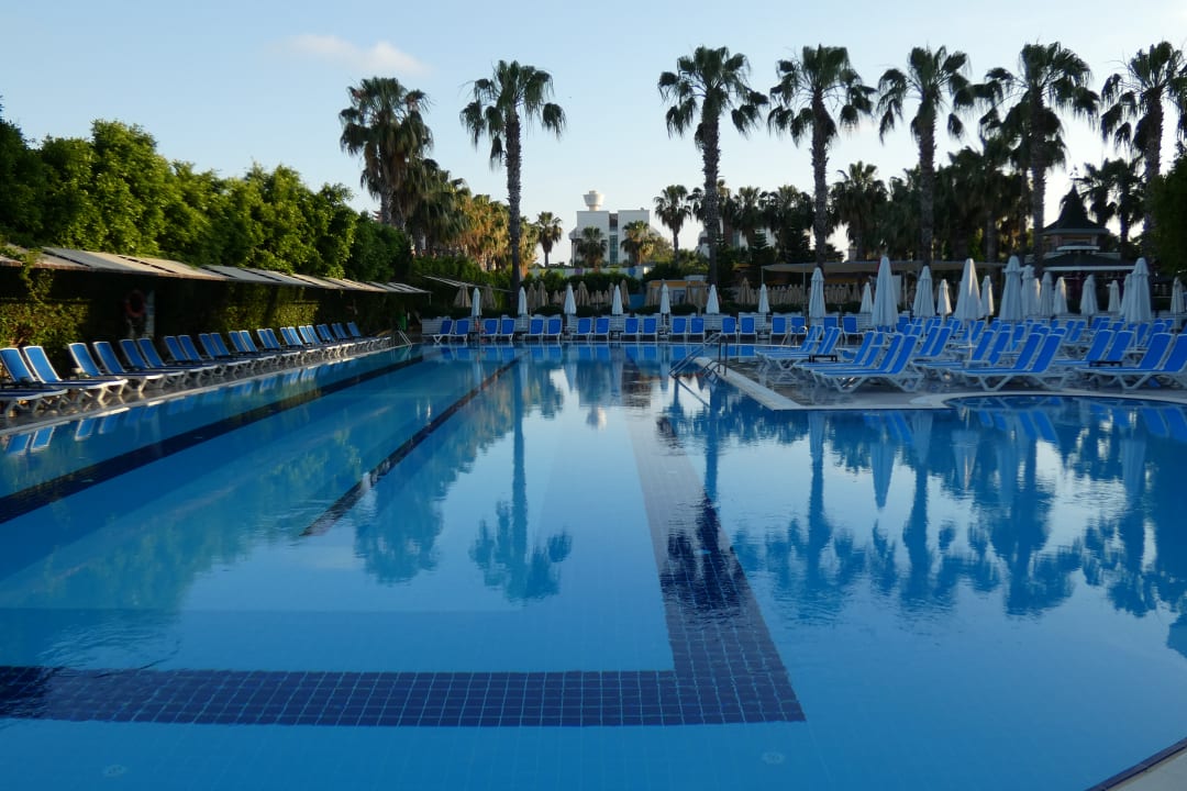 Pool Hane Family Resort