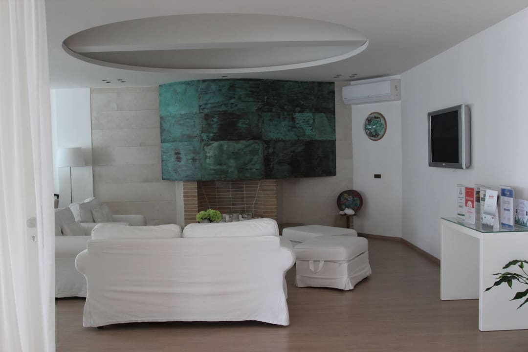 Lobby Knossos Beach Bungalows Suites Resort & Spa