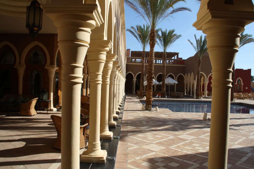 Innenhof Grand Makadi