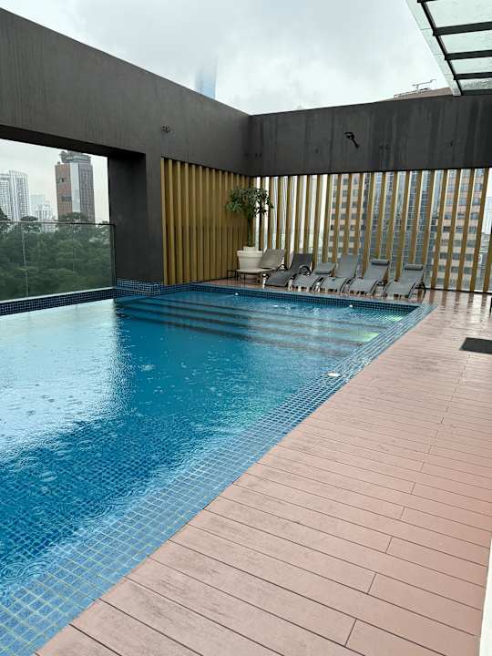 Pool Santa Grand Signature Kuala Lumpur