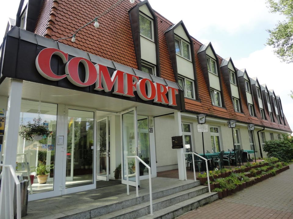 Ansicht von vorne Comfort Hotel Bernau