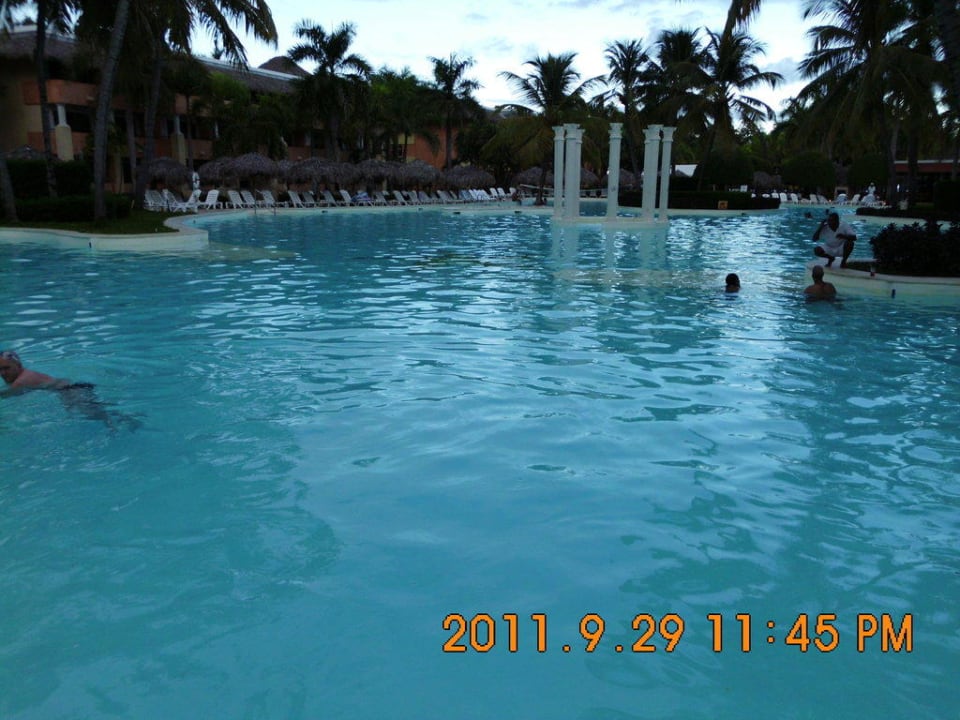 Pool Iberostar Waves Costa Dorada