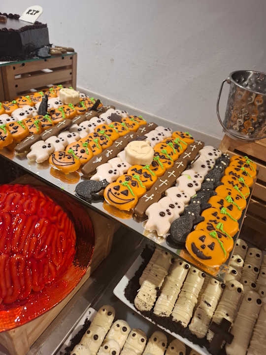 Gastro Crystals Beach Resort Belle Mare, a member of Radisson Individuals