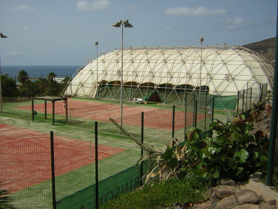 Tennishalle ROBINSON ESQUINZO PLAYA
