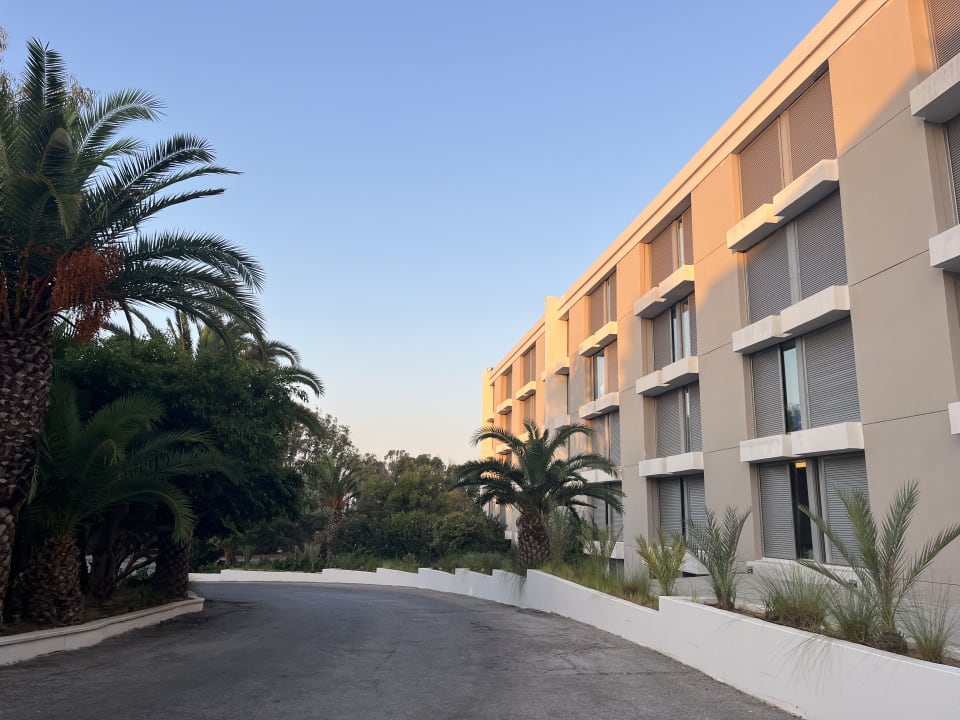 Außenansicht Caravia Beach Hotel