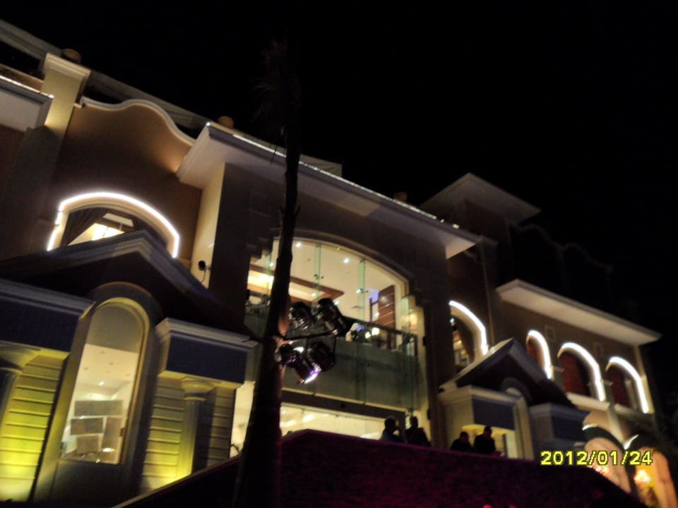 Bei Nacht Hotel Xperience Sea Breeze Resort