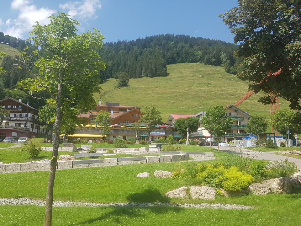 Gartenanlage Bauernhof Bim schwarza Stürar