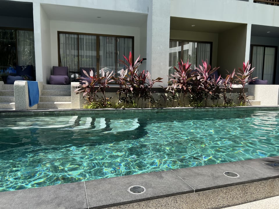 Pool Deevana Plaza Phuket Patong