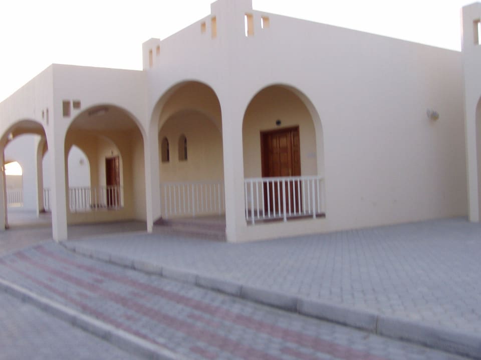 Vnější pohled na pokoje Umm Al Quwain Beach Hotel