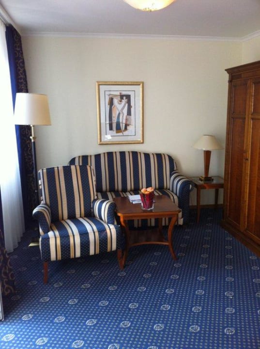 Wohnbereich HYPERION Hotel Berlin