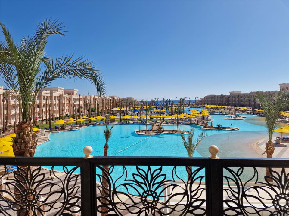 Pool Pickalbatros Palace Resort