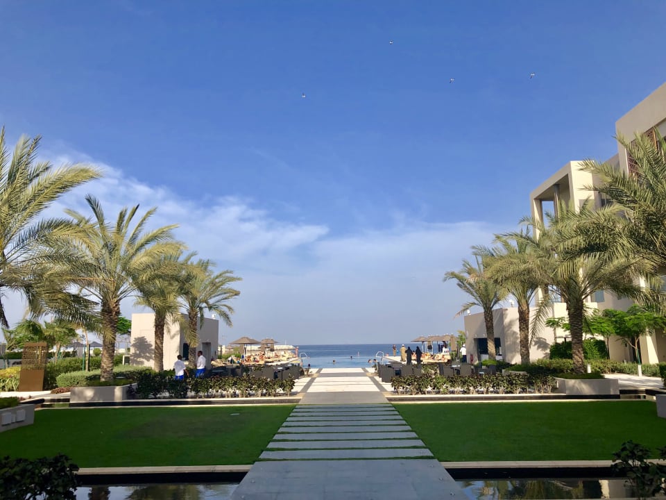 Pool Kempinski Hotel Muscat