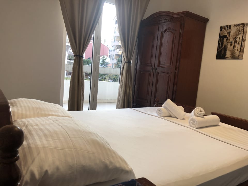 Zimmer Villa Merci Budva