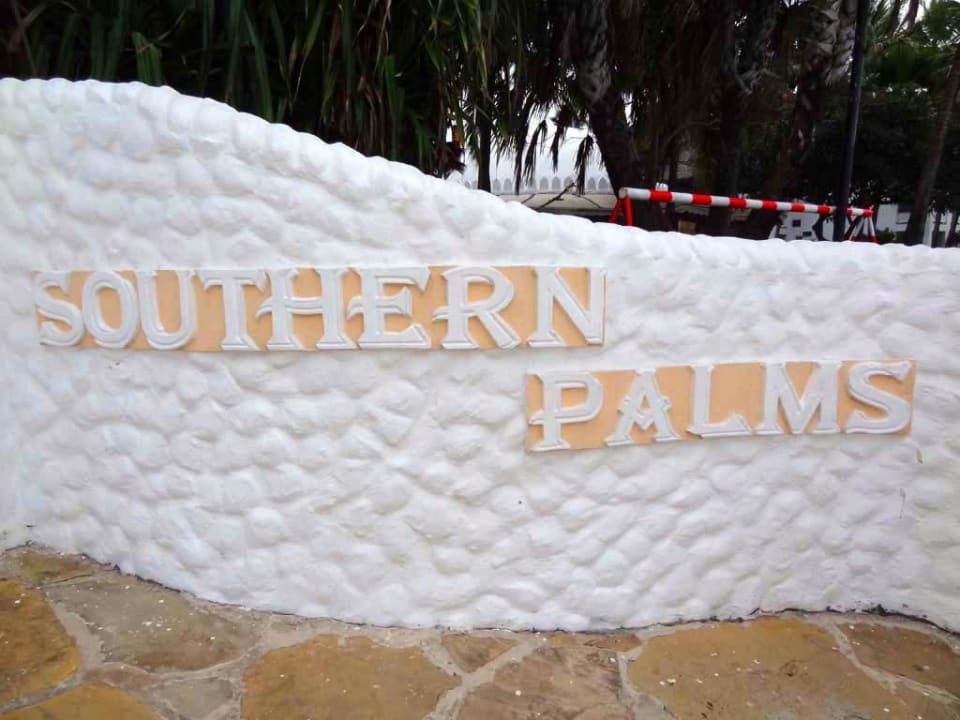 Schriftzug Hotel Southern Palms Beach Resort