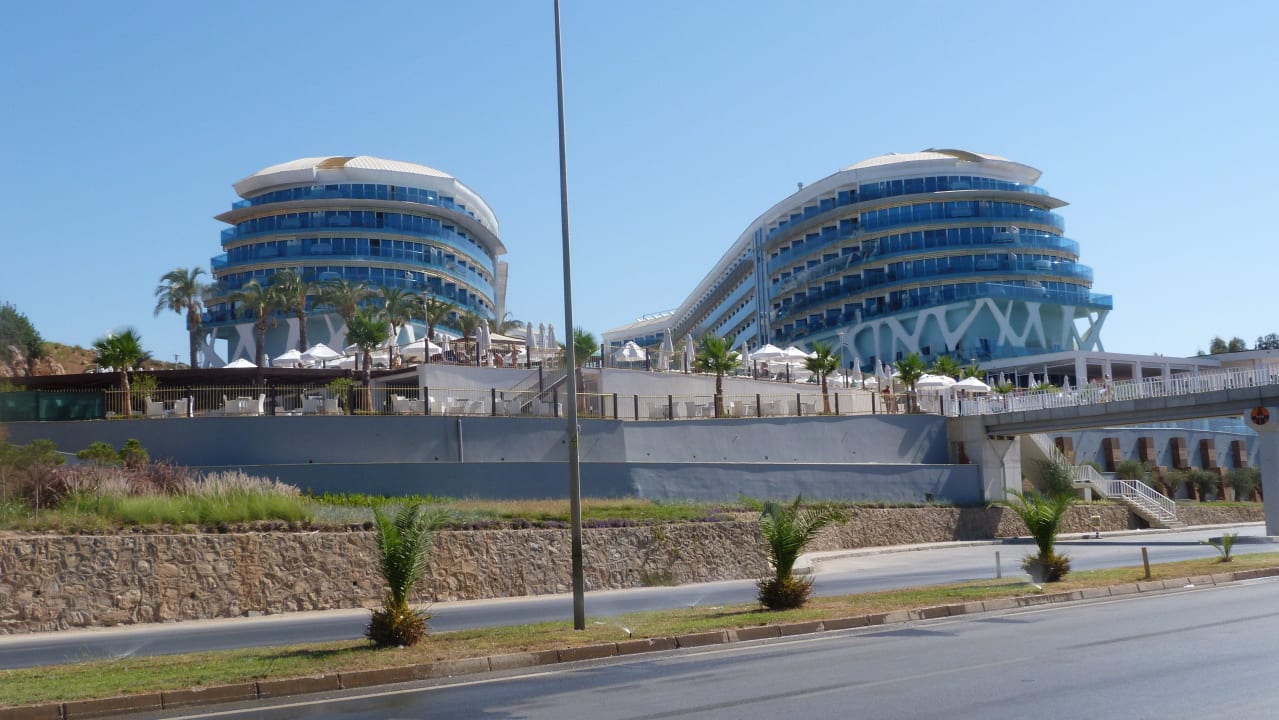 Ansicht aus Richtung Strand Vikingen Infinity Resort & Spa