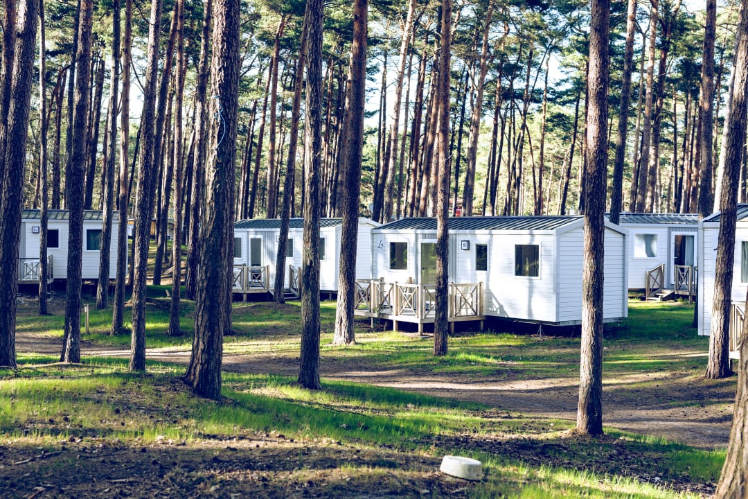 Außenansicht Regenbogen Ferienanlage Göhren