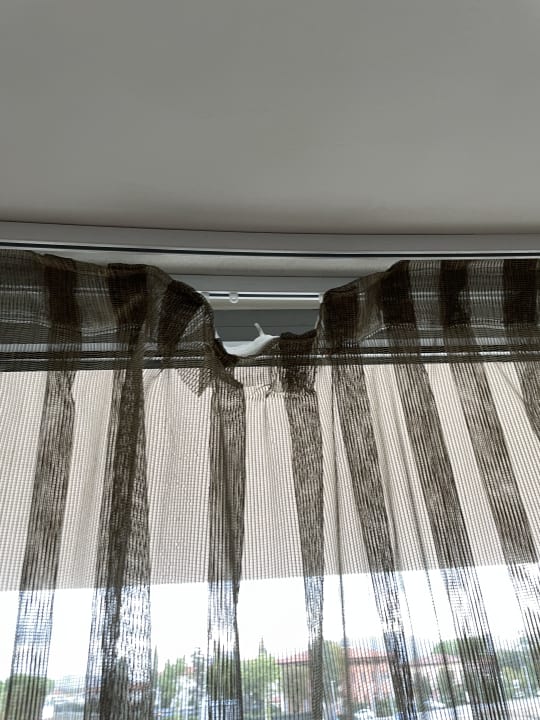 Zimmer Pisa Tower Plaza