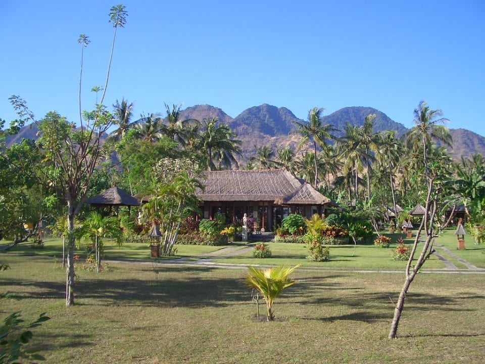 Die Villa vom Meer aus gesehen Amertha Bali Villas