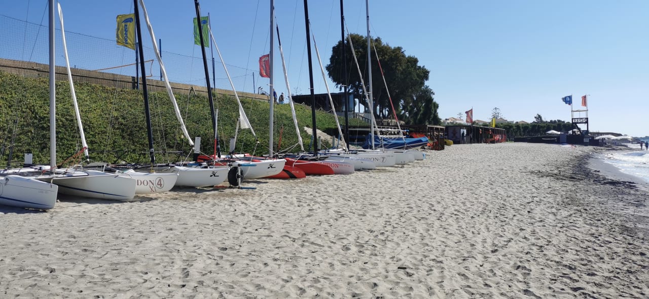 Strand Neptune Luxury Resort