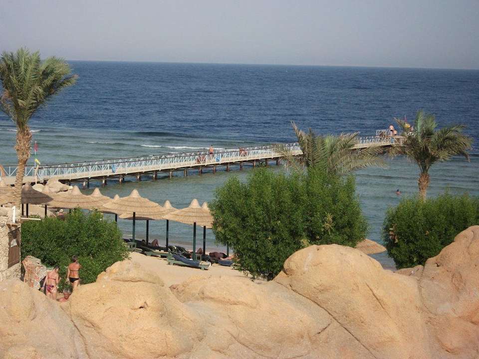 Blick zum Steg Hotel Hauza Beach Resort