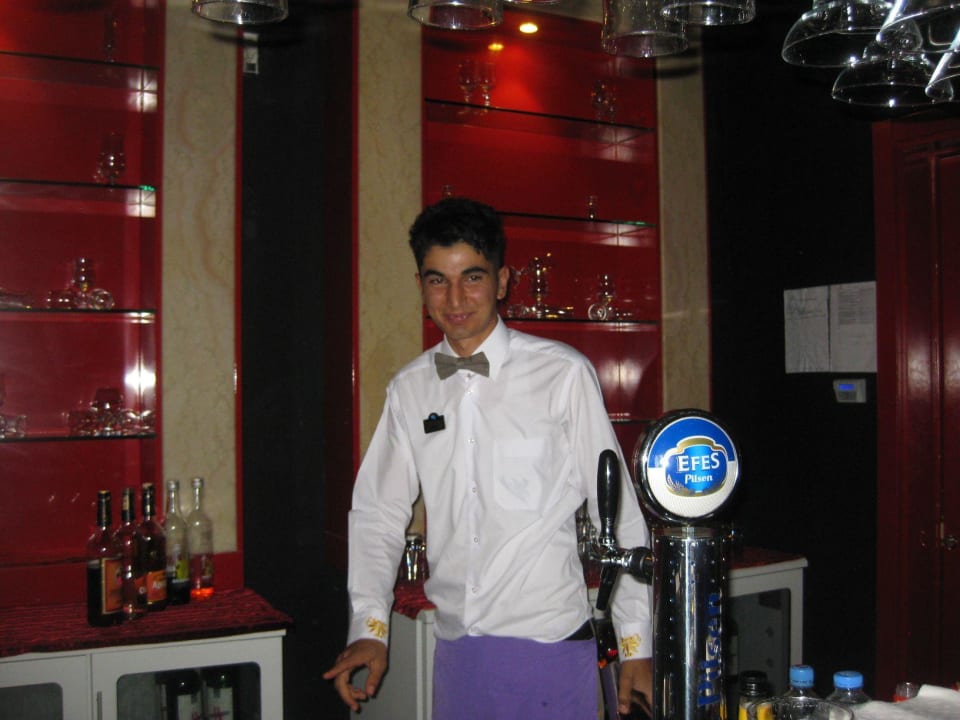 In der Disco Diamond Excellence Resort & Spa