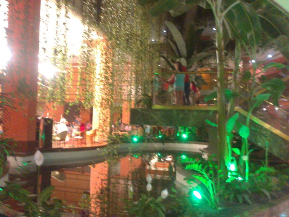 Abendliche Atmosphäre Alexandre Hotel Gala