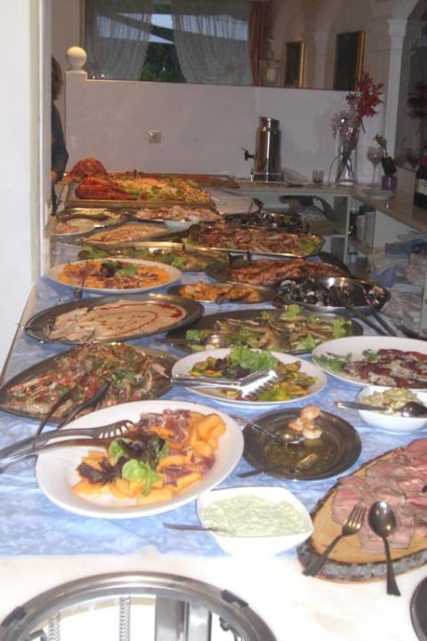 Fisch Buffet STROBLHOF Active Family SPA Resort