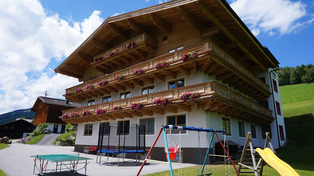 Alpenhit Appartement Sommer Alpenhit Appartements Saalbach