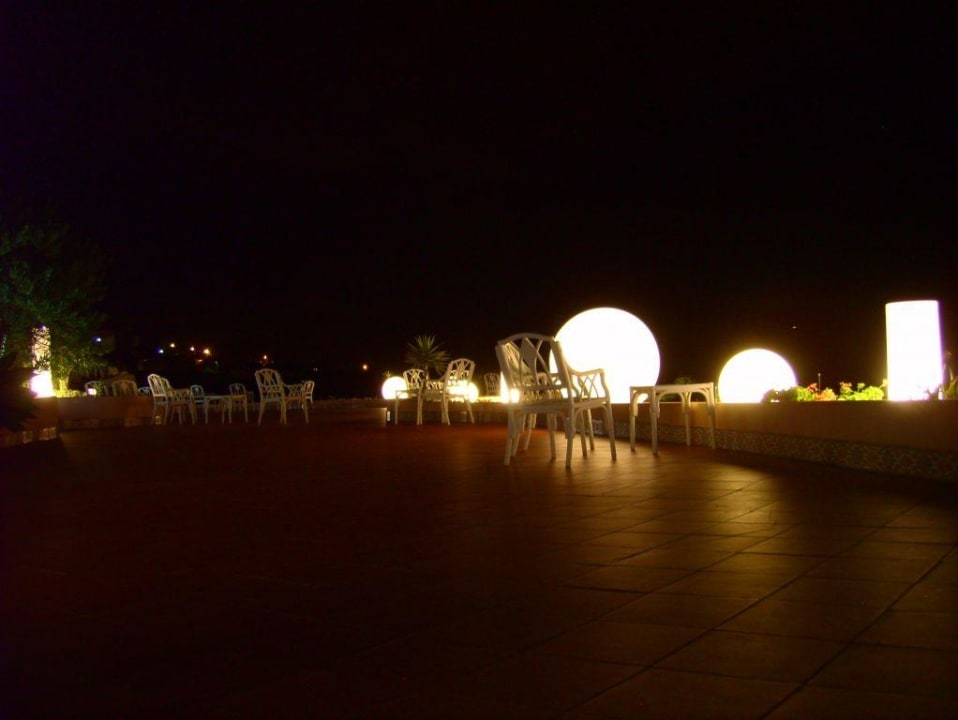 Terrasse am Rande der Anlage  Hotel Quinta Splendida Wellness & Botanical Garden