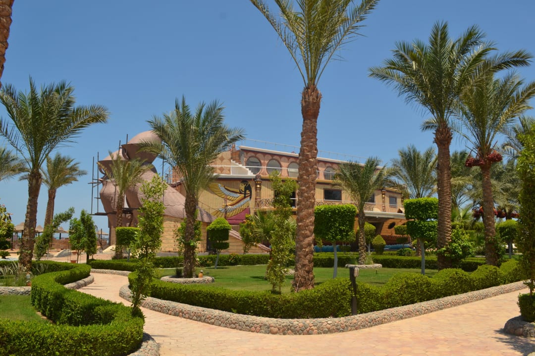 Пальмы Le Jardin Aqua Park Resort