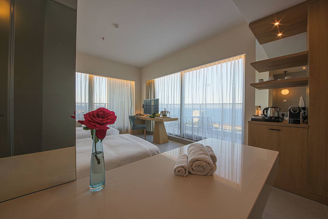 Zimmer Poseidon Beach Resort - a NEW 5-Star Experience, PREMIUM ALL INCLUSIVE, EV Station