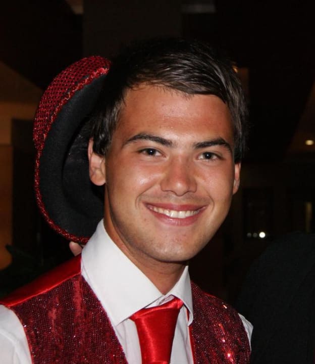 Super Entertainer - Mr. Volleyball Dobedan Exclusive Hotel And Spa