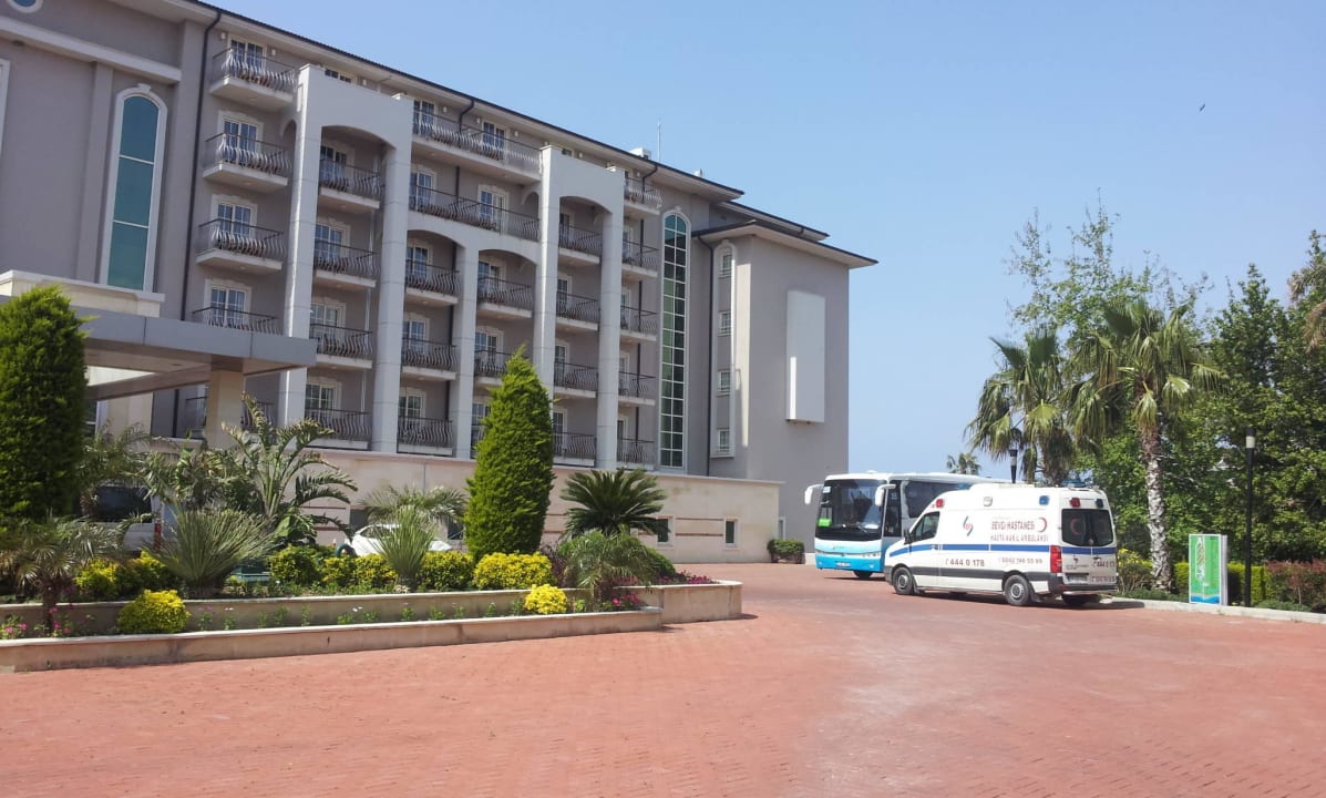 Hoteleingang Sunis Elita Beach Resort & Spa