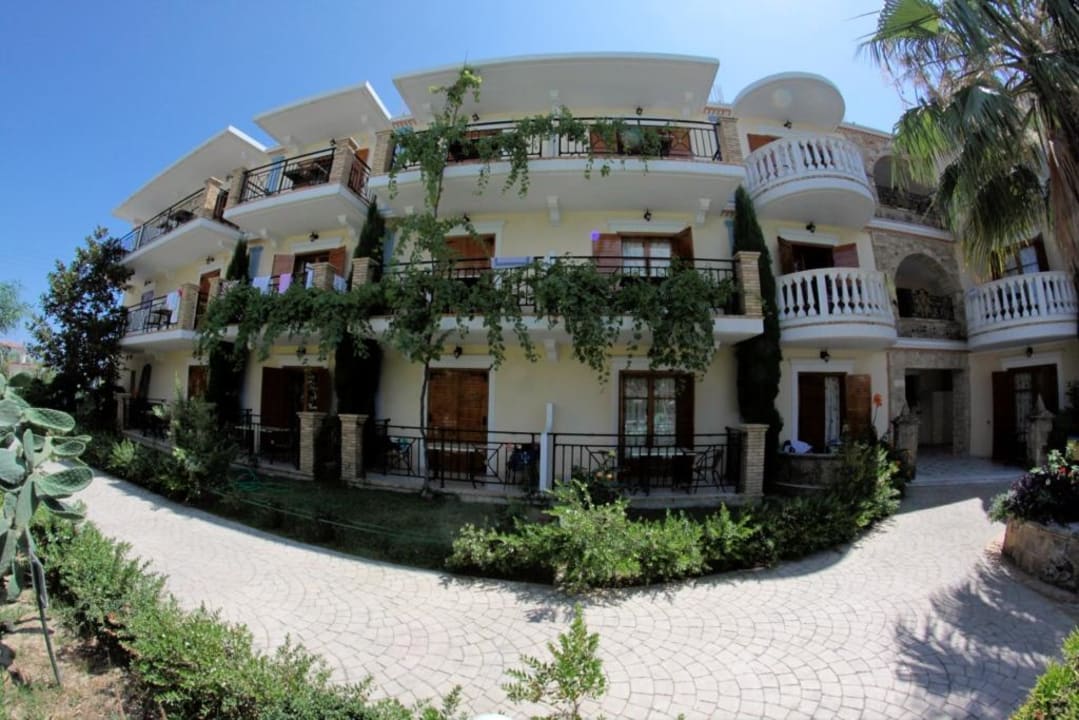 Drugi budynek Plaza Palace Hotel