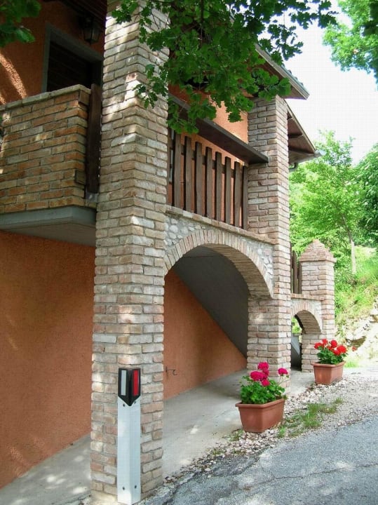 Ingresso Camere  Agriturismo Orsaiola