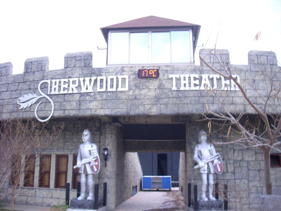 Das Theater von außen Sherwood Exclusive Lara