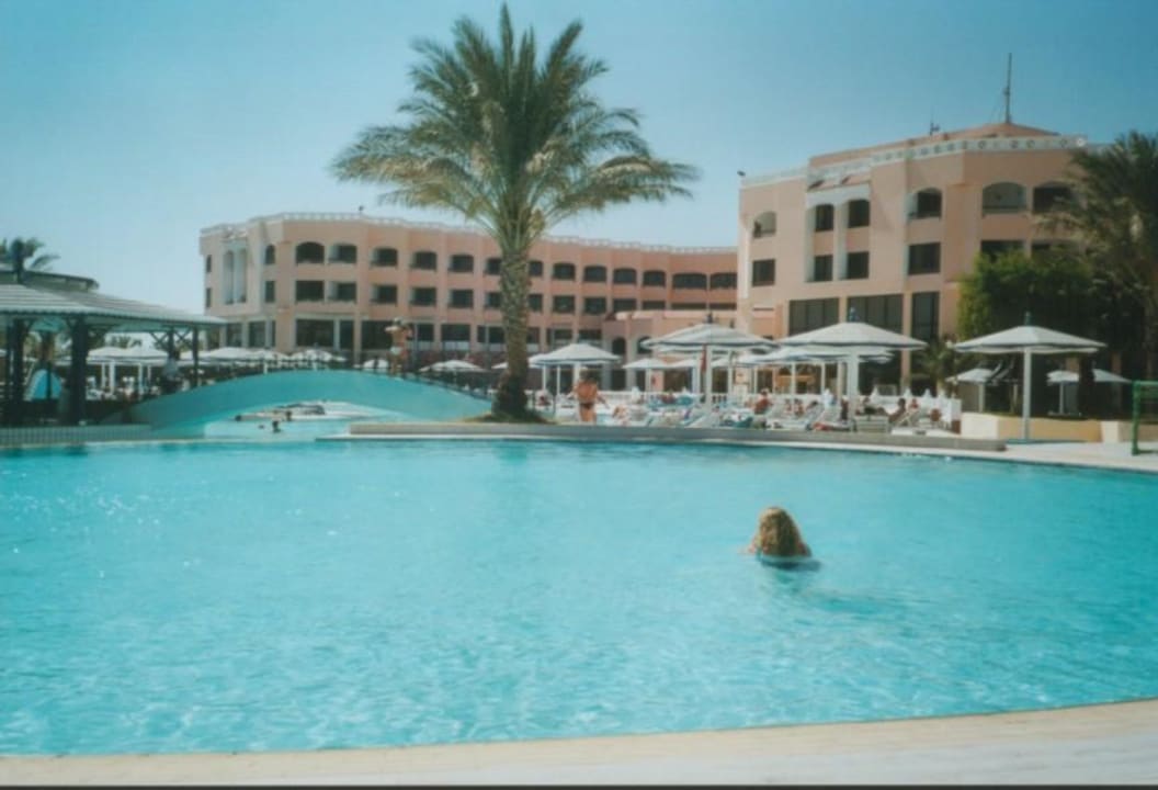 Poollandschaft Beach Albatros Resort