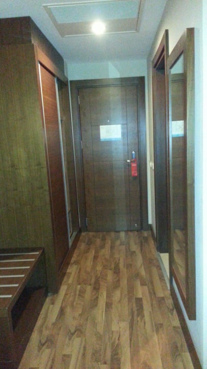 Zimmer 2305 bei Ankunft Roma Beach Resort & Spa 16+ Adult Only